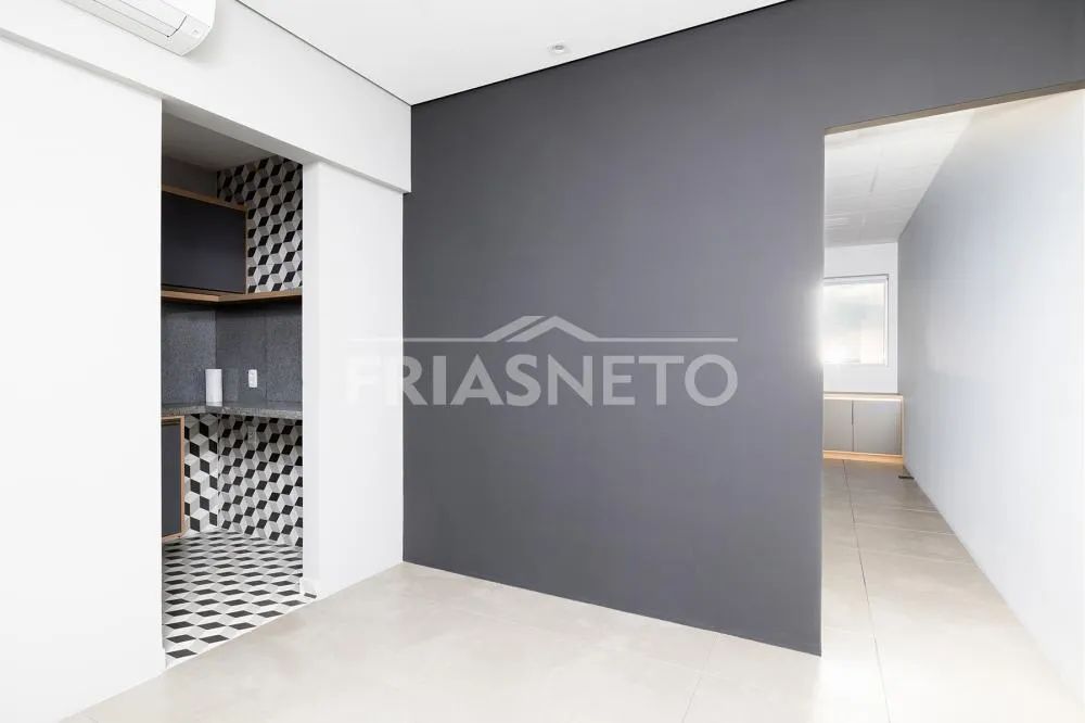 Sala comercial à venda na Avenida Independência