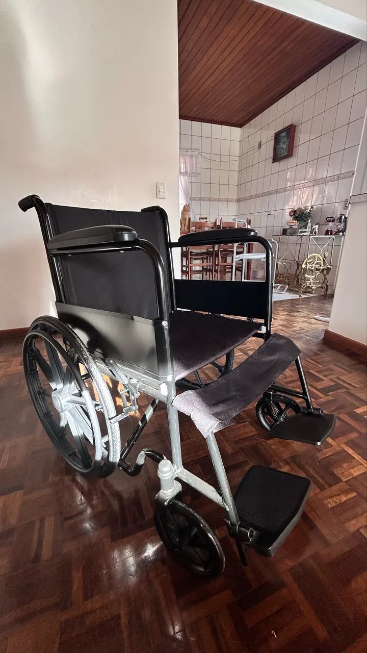 Cadeira de rodas - Foto 2
