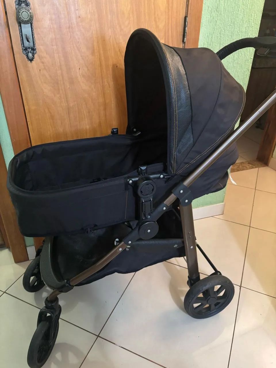 Carrinho de Bebê  + bebê conforto - Foto 2