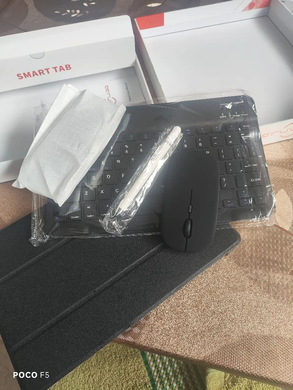 Vendo tablet novo com teclado mouse e caneta - Foto 3
