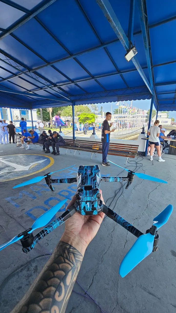Drone Dji Mavic 3 Super Combo Fly More - Foto 2