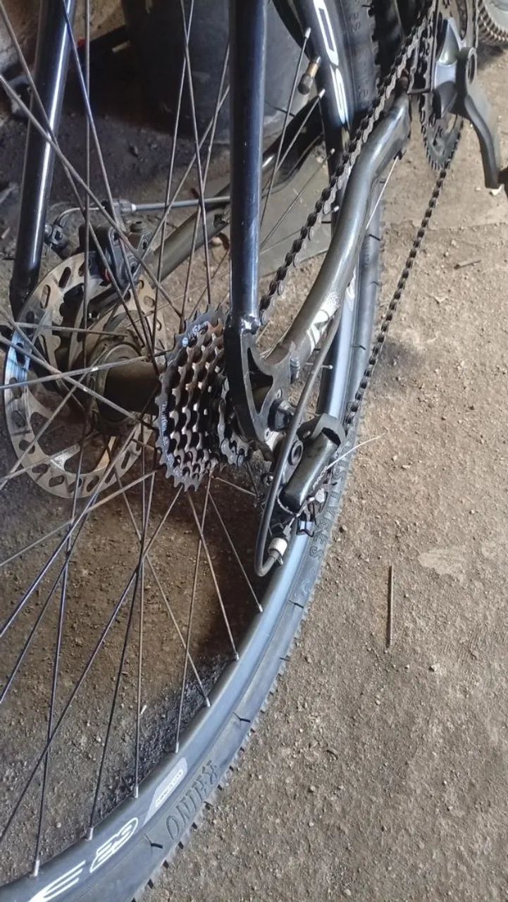 Vendo bicicleta aro 29 - Foto 3