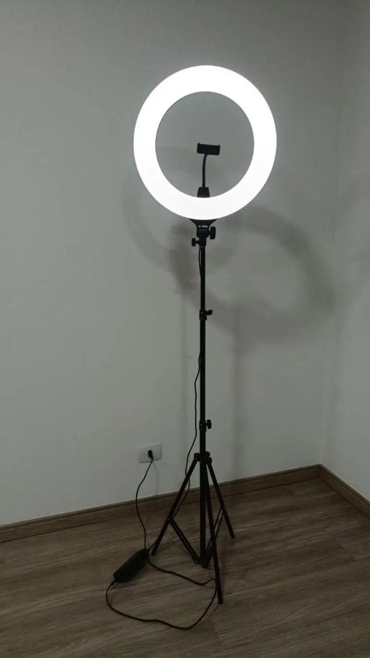 Ring Light LED 16 Pol Bicolor Completo Com Tripé - Foto 2