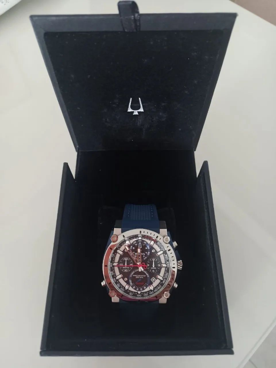 Relógio Bulova Masculino Precisionist 98B315 Azul, com Pulseira de Silicone e Cronógrafo - Foto 3