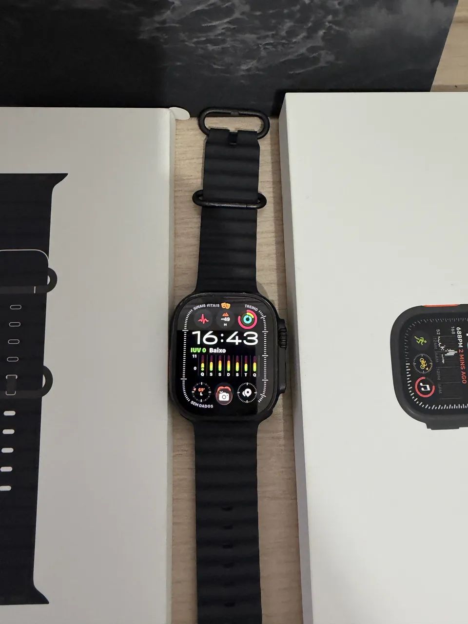 Apple Watch Ultra 2 Black Titanium 49mm