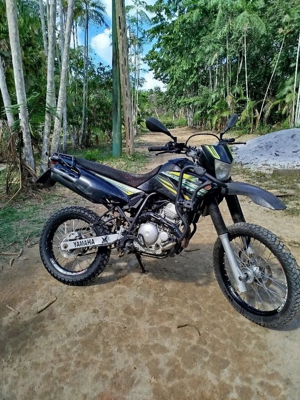 Lander 250  - Foto 2