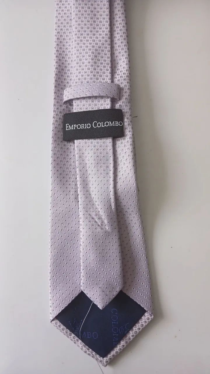 Gravata Lilás Empório Colombo com Detalhes