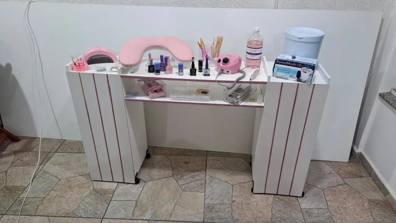 Mesa de manicure 