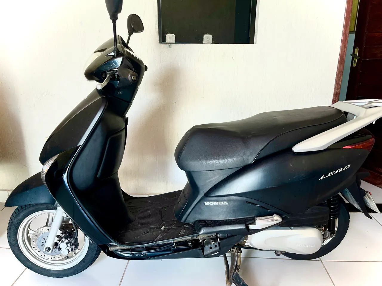 Honda lead  - Foto 4