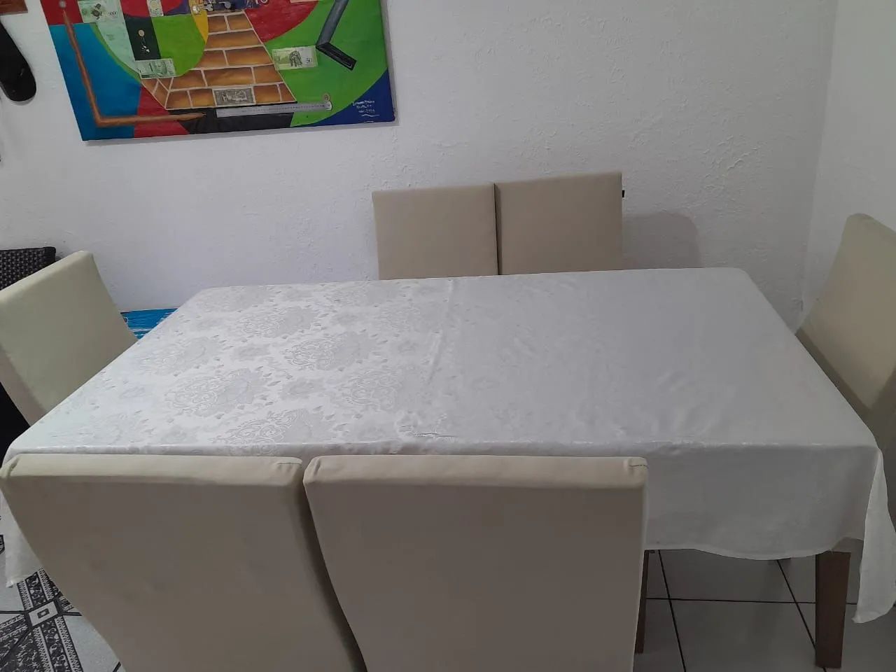 Vendo cama seminova e sala se jantar com avaria  - Foto 3