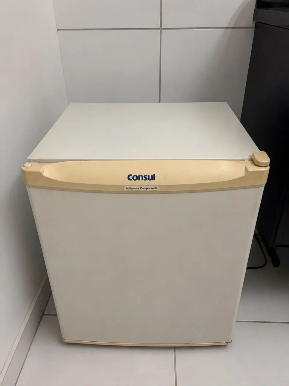 Frigobar consul 