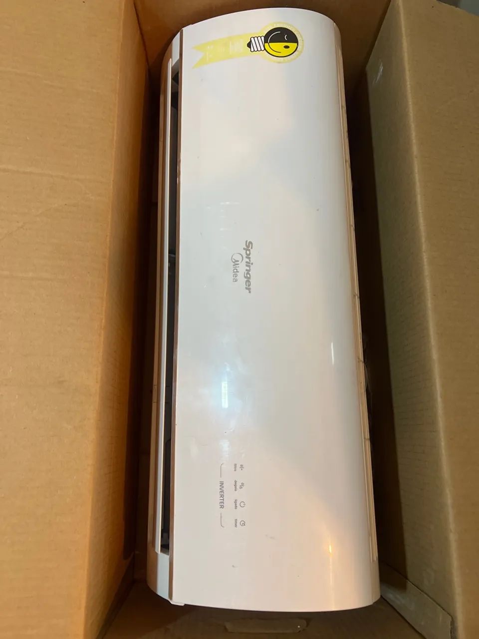 Split Midea 9000 bitus