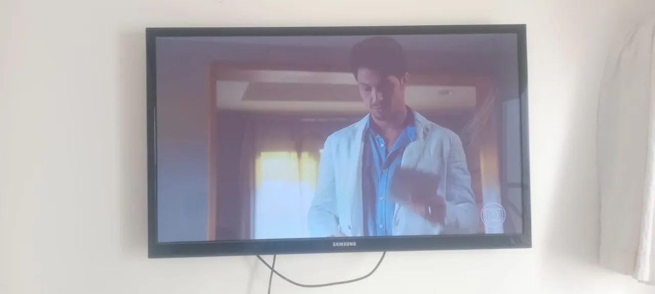 Tv Samsung 50 polegadas, não é smart 