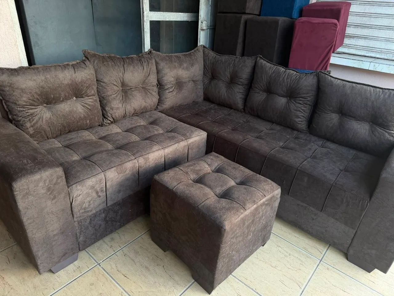 Sofá de canto com detalhes no acento  - Foto 3
