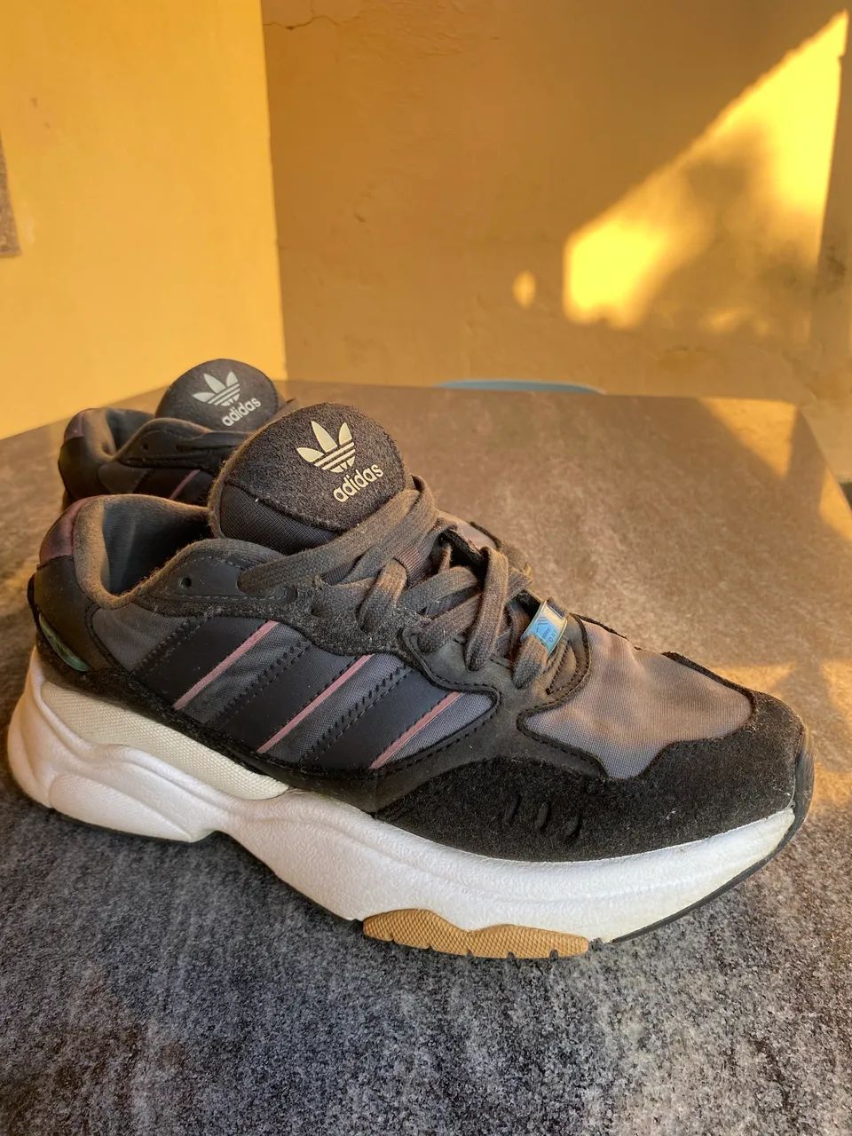 Tênis original adidas 