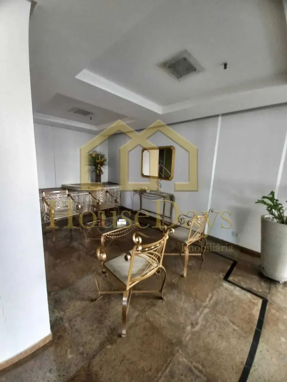 COBERTURA DUPLEX COM 4 SUÍTES PARA LOCAÇÃO  EDIFÍCIO PAMPLONA | CENTRO  GOIÂNIA - Foto 3