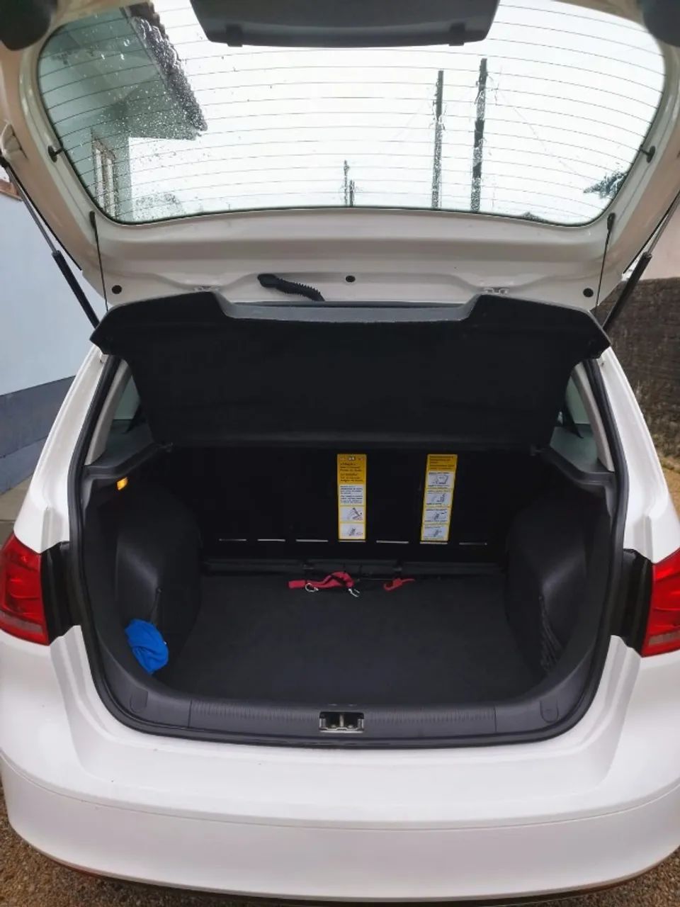 Volkswagen Spacefox 1.6/ 1.6 Trend Total Flex 8V 5P 2013 - Foto 4