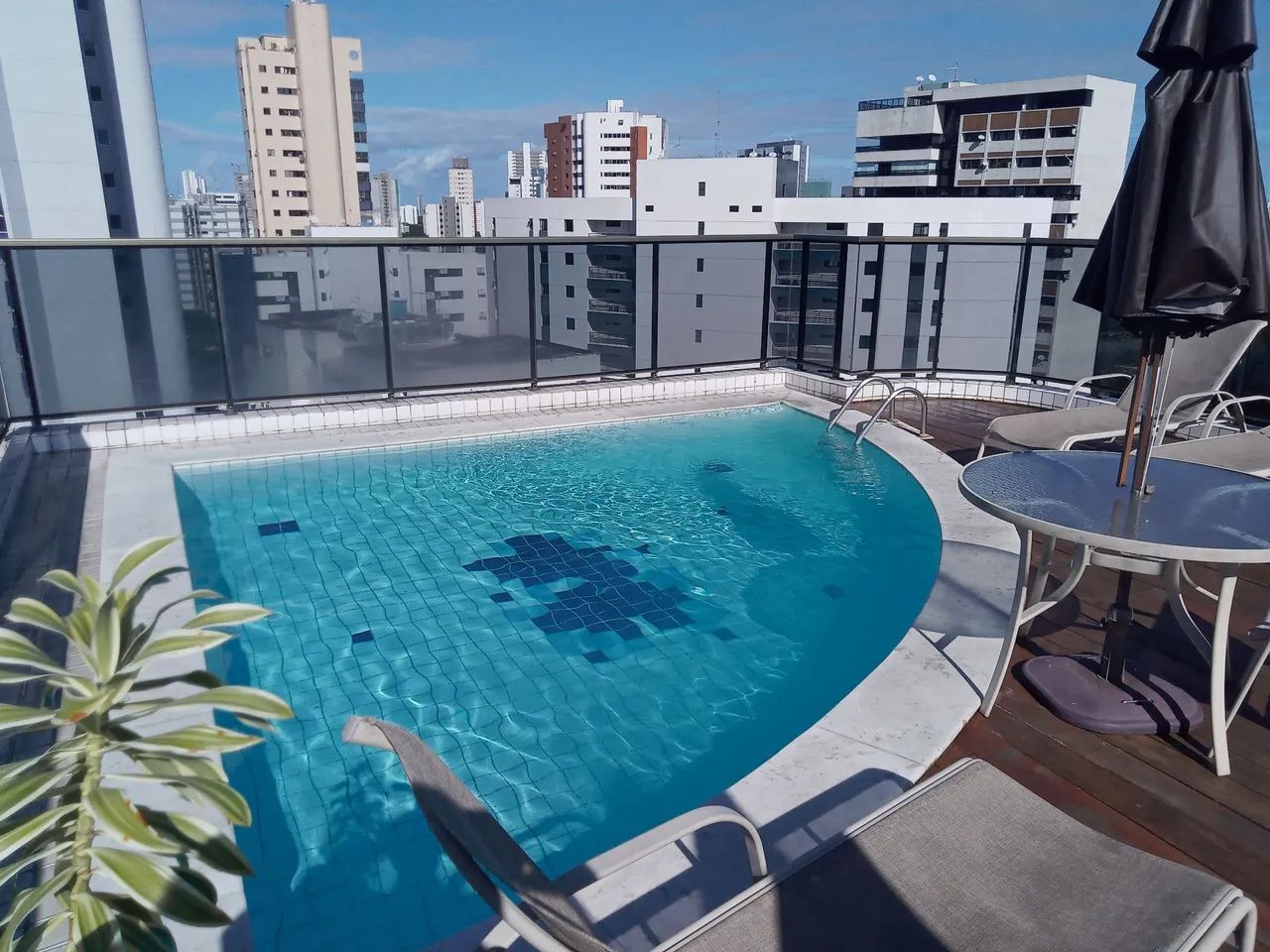 Apartamento com um quarto nas Graças, Recife/PE.