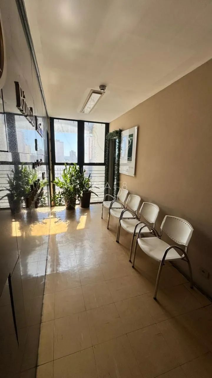 Sala Comercial Montada com Clínica Odontológica  47m²  Edifício Itamaraty