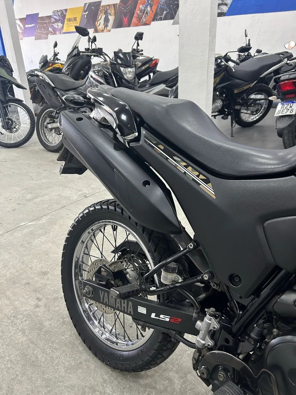 Lander ?EXTRA? 250  - Foto 2