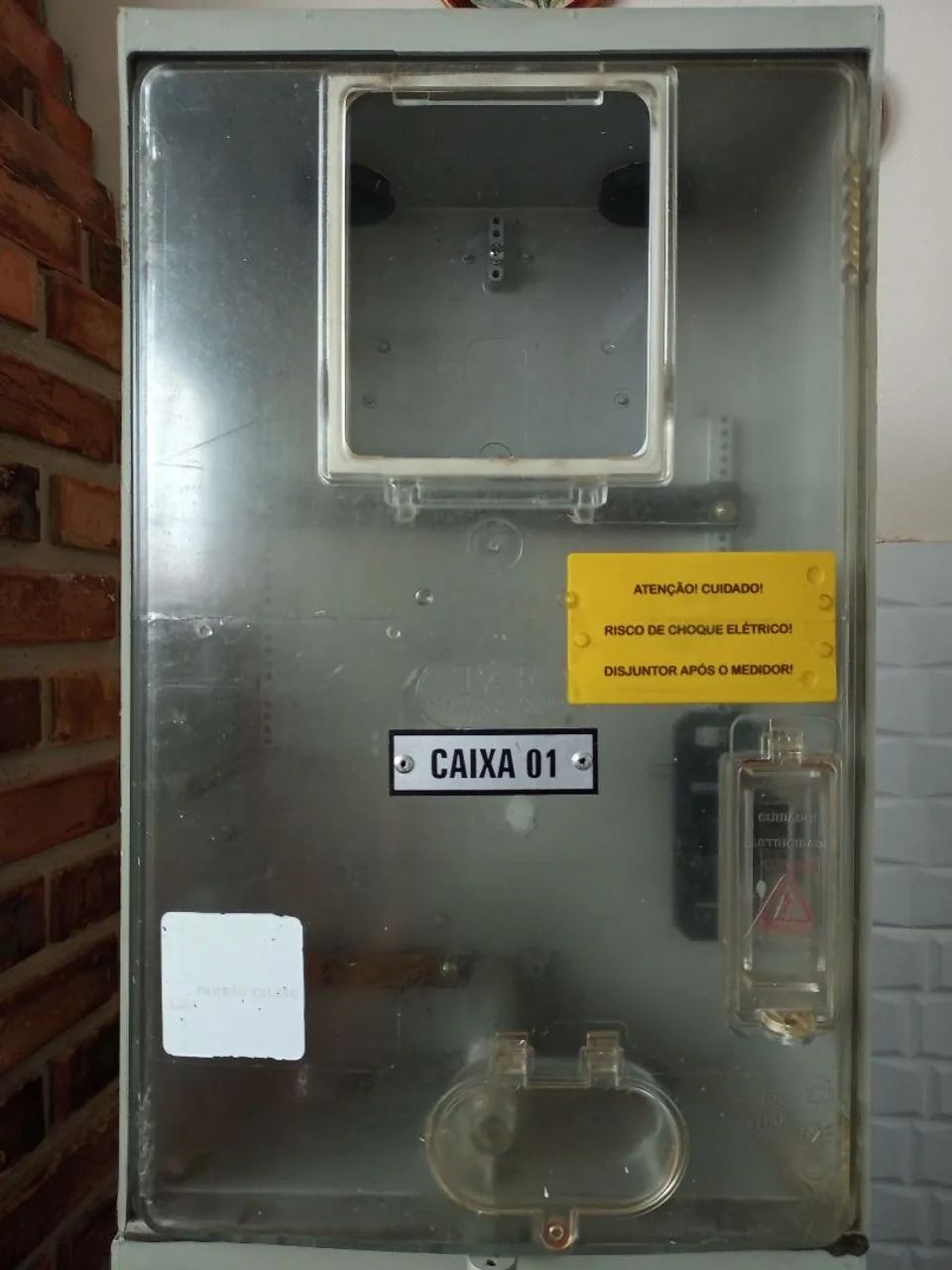 2 Caixas padrão da Celesc - Foto 2