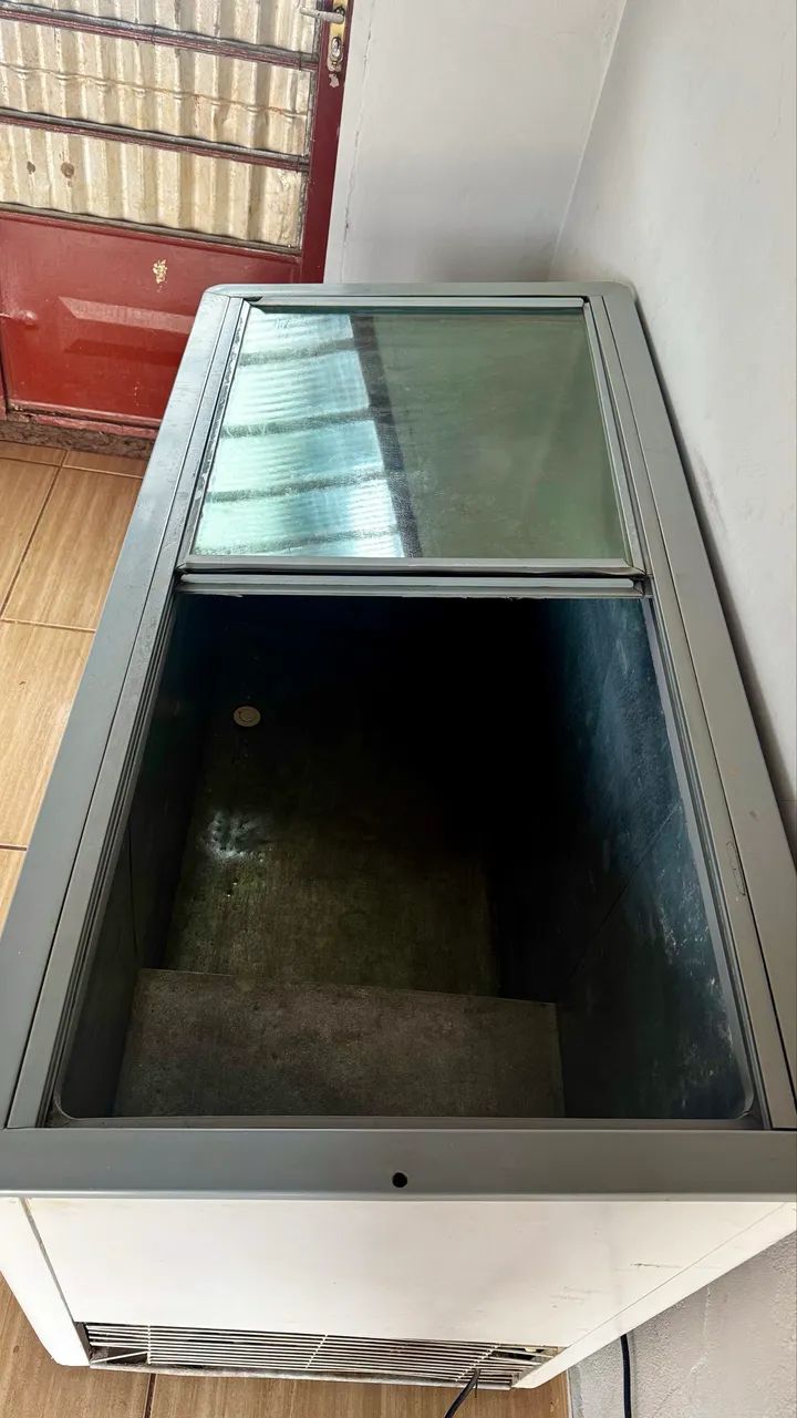 Freezer expositor 110v 500 Litros - Foto 3
