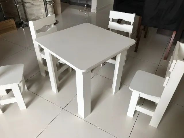 Mesa Infantil com 04 cadeiras MDF Branco Laminado - Foto 5