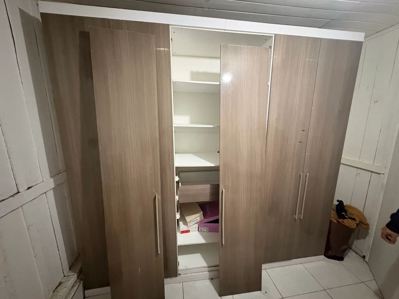 Doa se guarda roupa