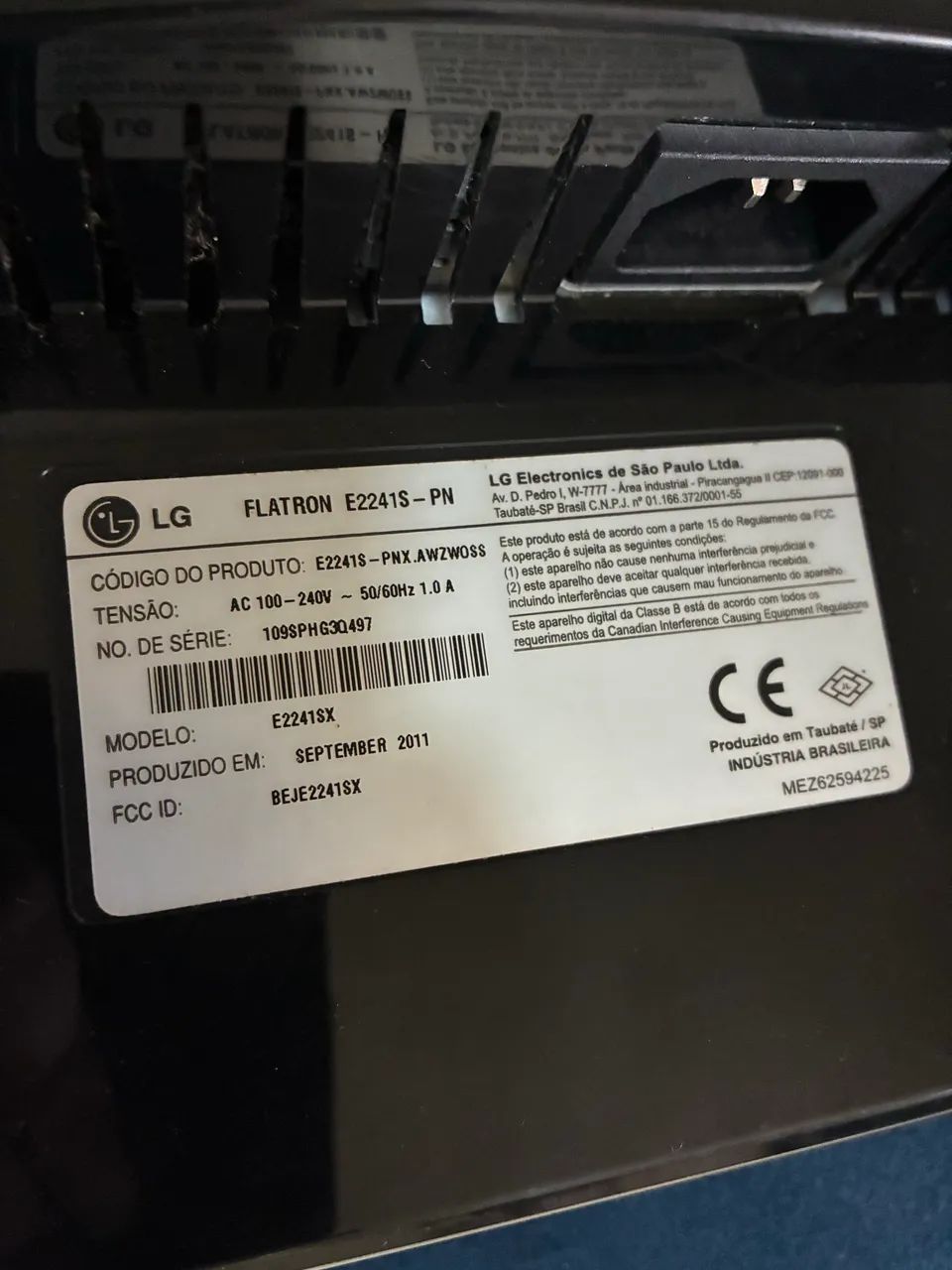 Monitor LG LED 21.5 polegadas FULL HD VGA - Foto 2