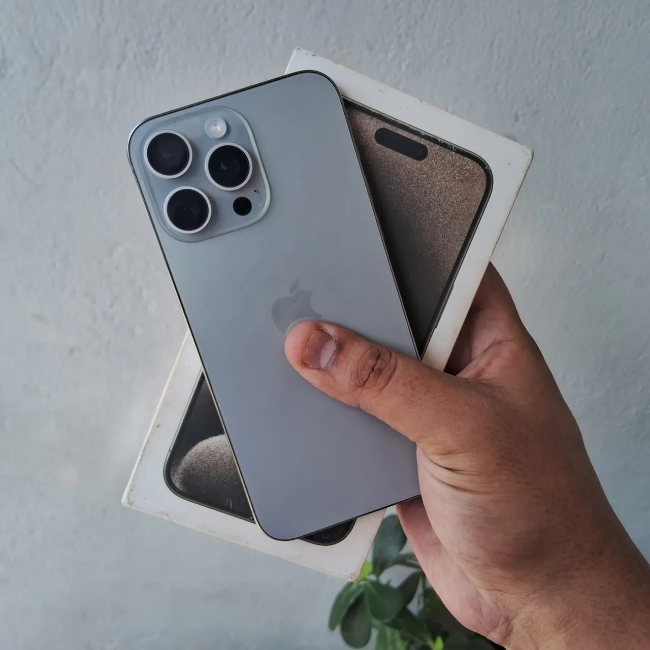 iPhone 15 pro max 256gb - Celulares e Smartphones - Intermares
