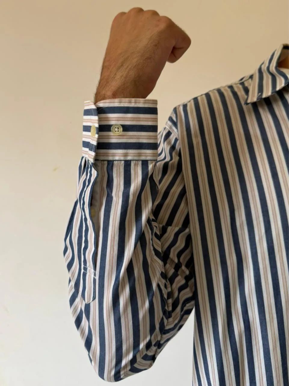 Camisa social listrada marca Polo - Foto 4