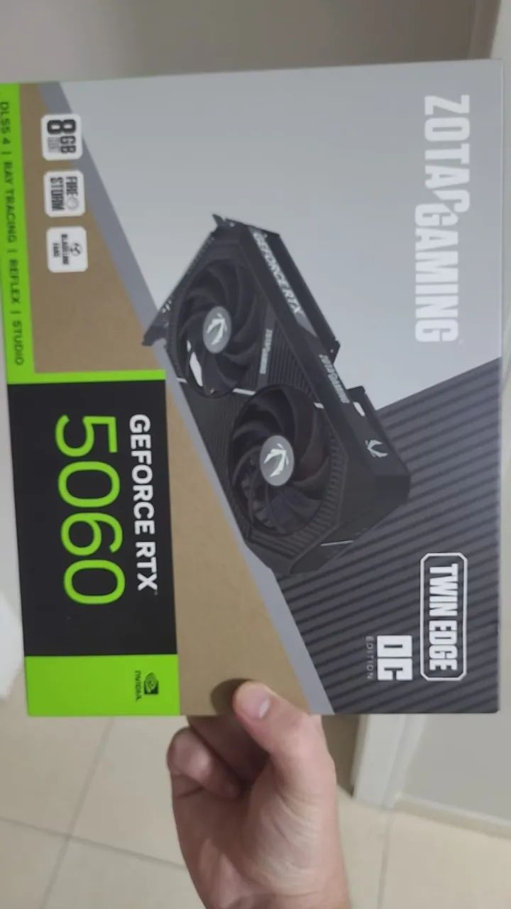 RTX 5060 8GB - Foto 2