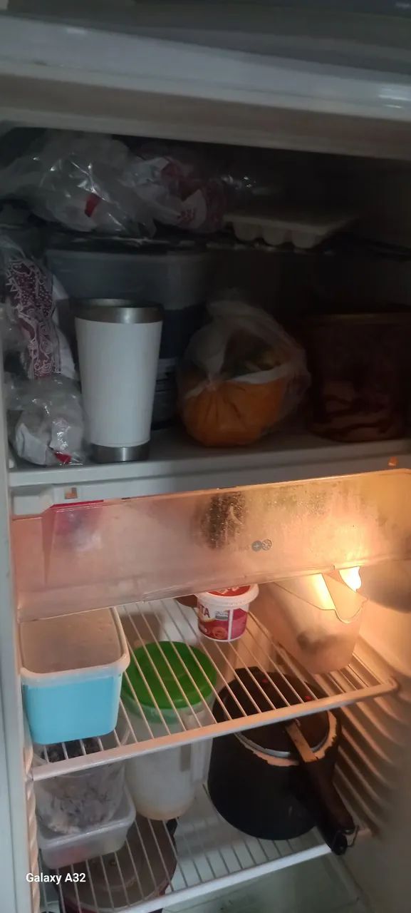 Refrigerador  CONSUL Frost Free324 Lts