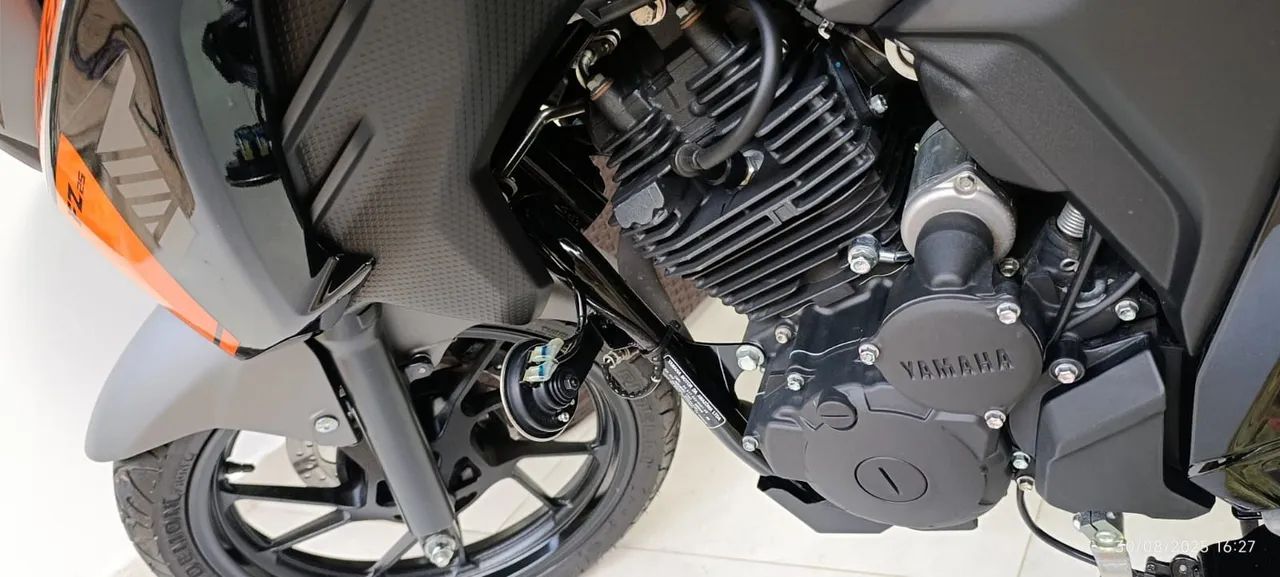 Yamaha  - Foto 3