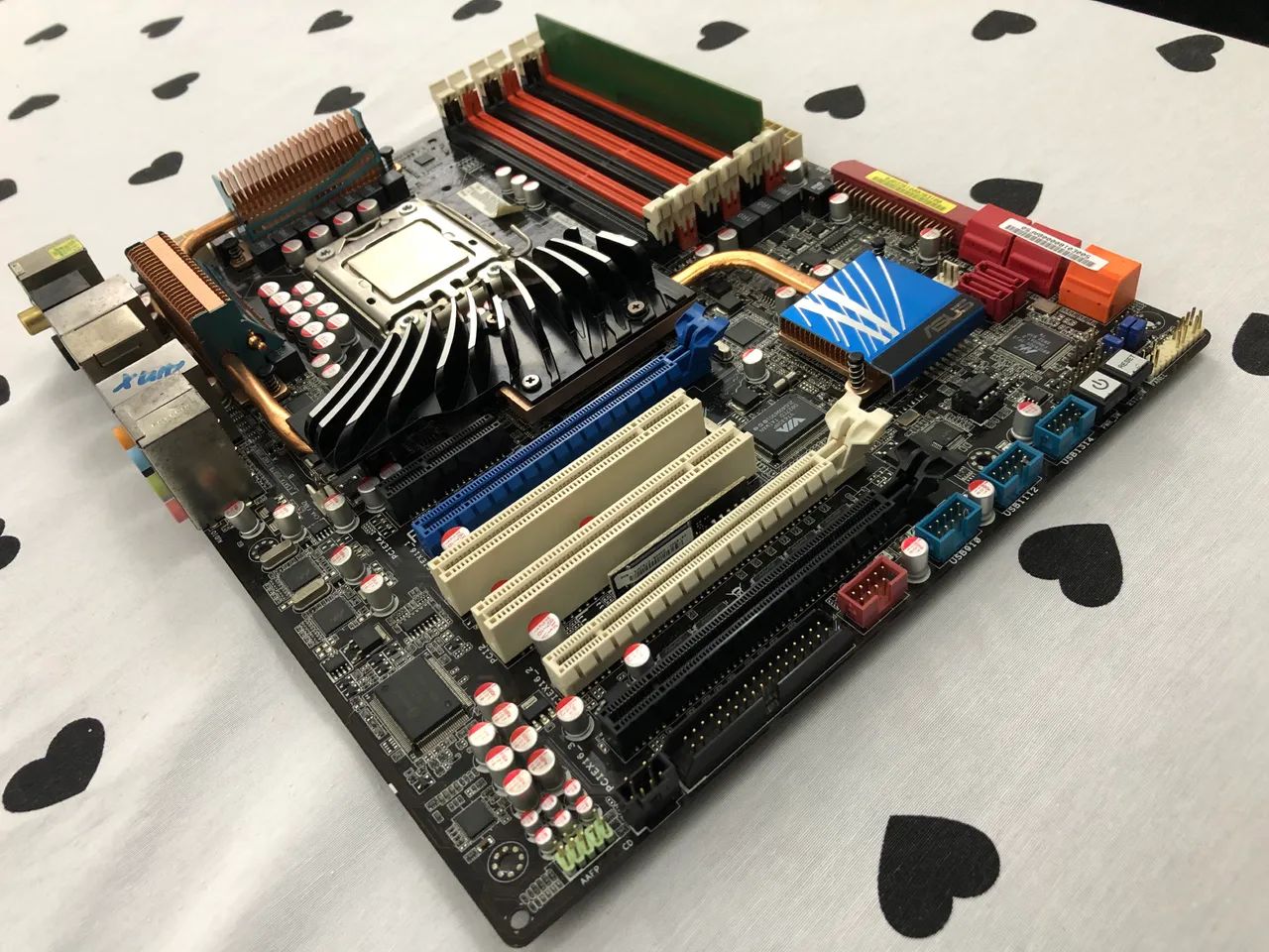 Placa Mãe Asus P6T Deluxe (Lga1366) X58 + i7 930 - Peças de