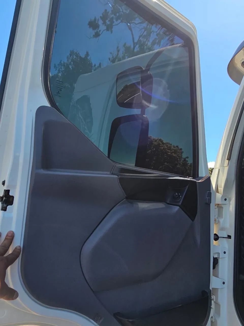 Volvo VM 330 - Foto 3