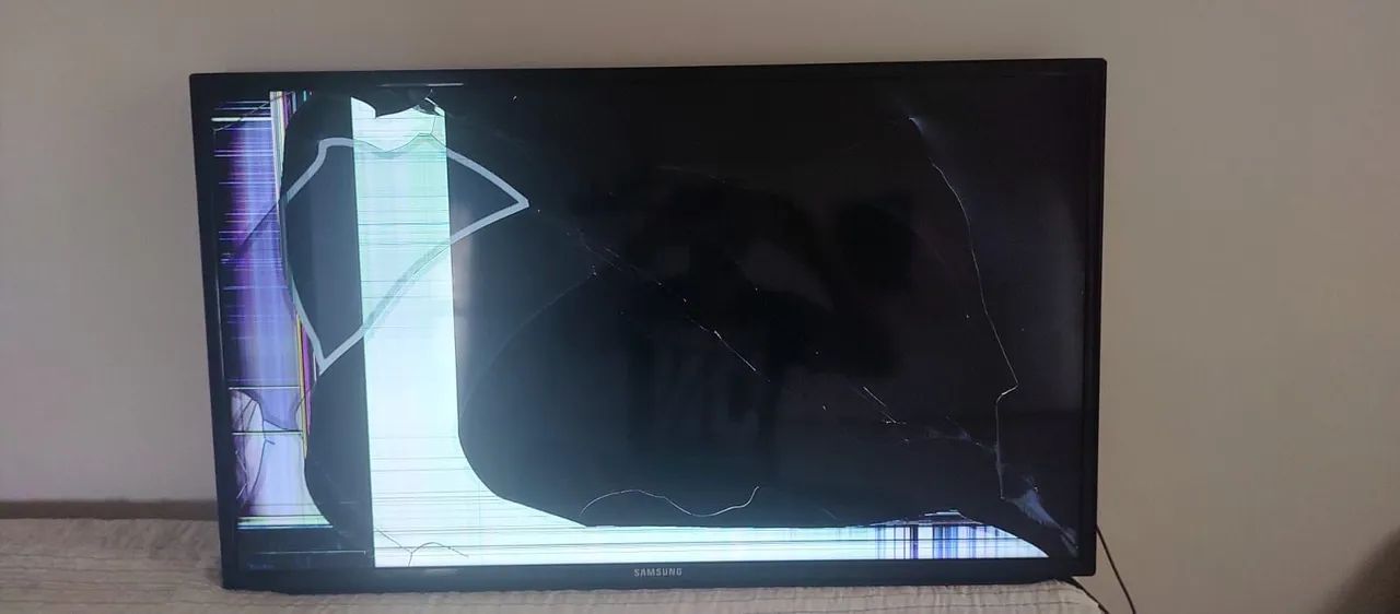 Tv sansung 42 para retirar peças  - Foto 2