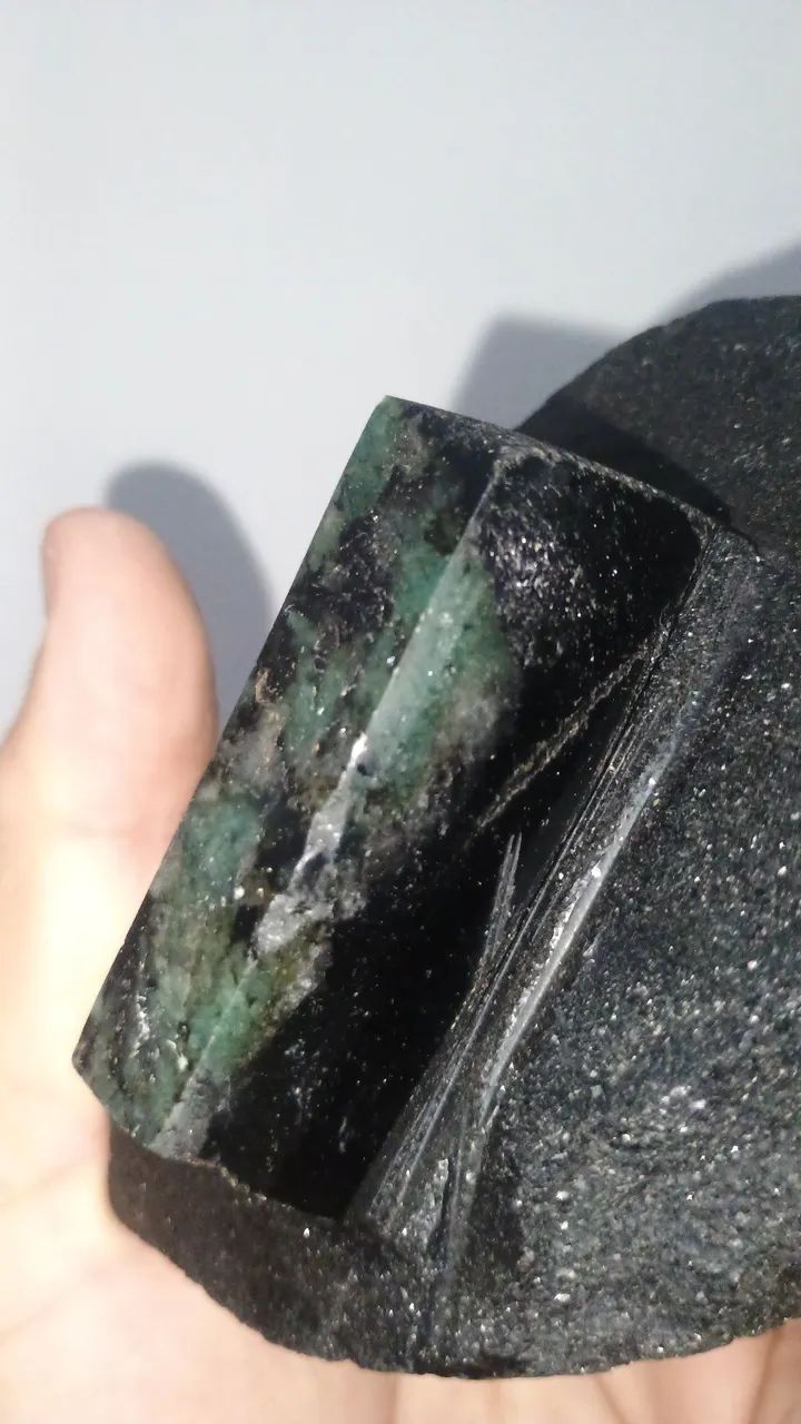 Esmeralda bruta na matriz 200 reais  - Foto 5