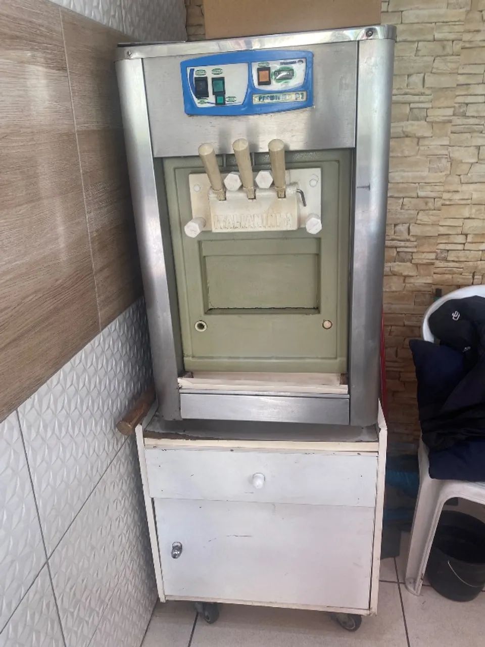 Maquina de sorvete expresso  - Foto 2