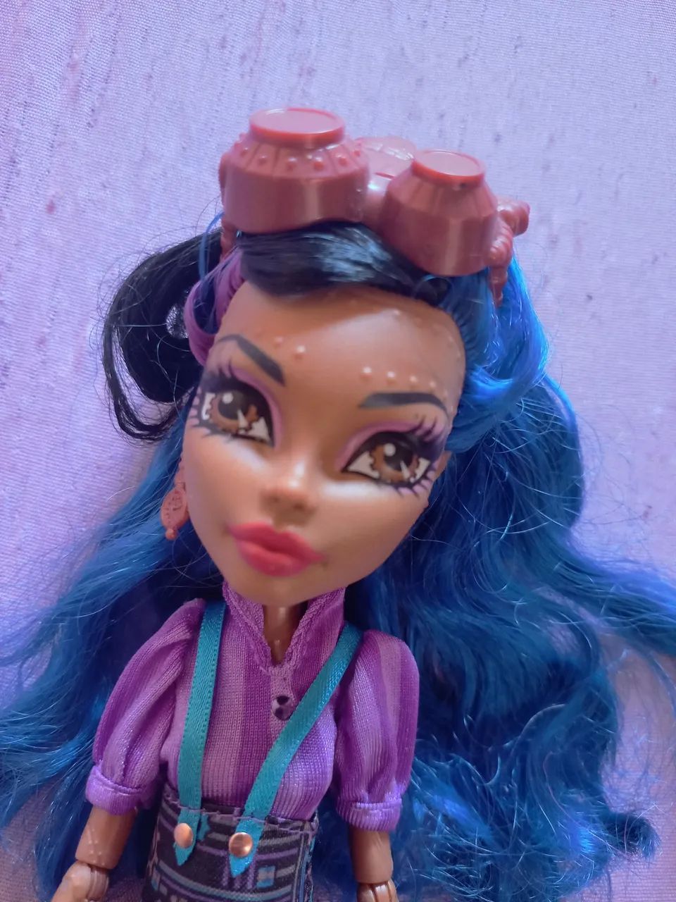 Vendo monster high Robecca usada