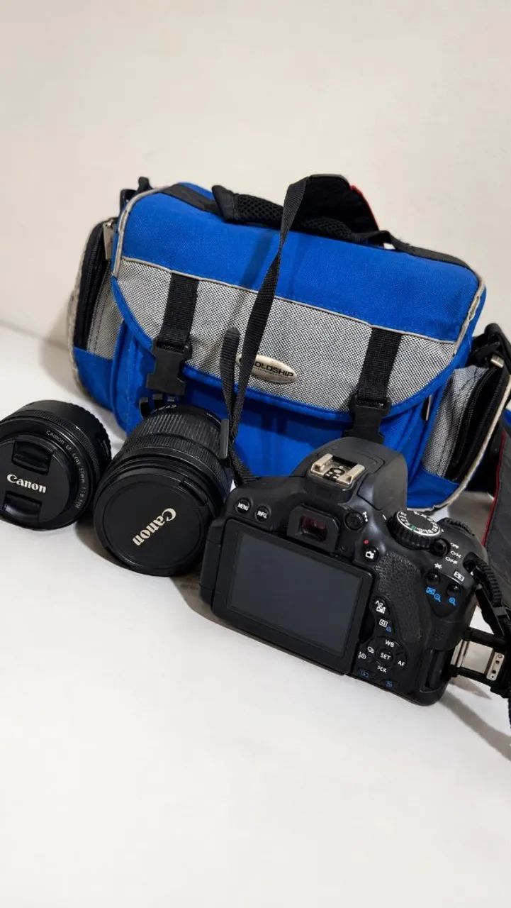  Canon EOS T4i - Kit Completo | Excelente Estado