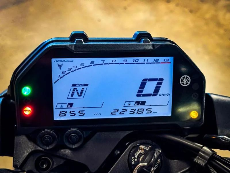 YAMAHA MT03 ABS 2024 - Foto 3