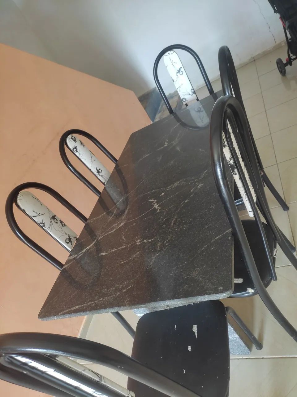Mesa de mármore 
