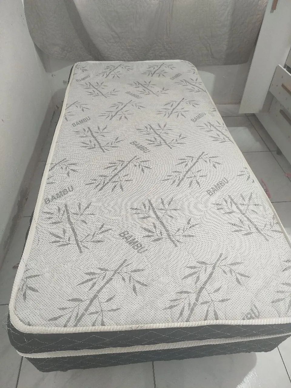 Cama solteiro