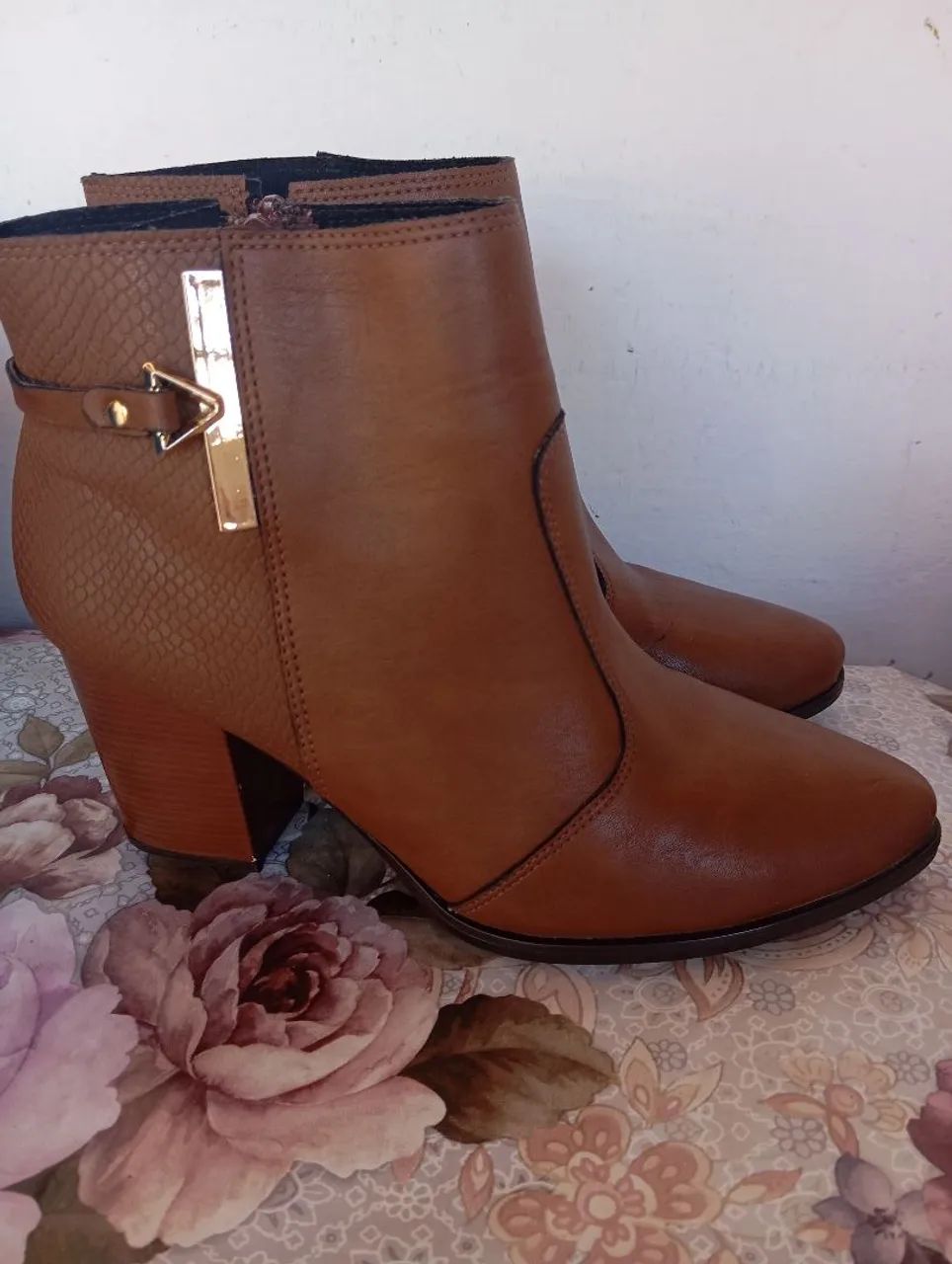 Botas
