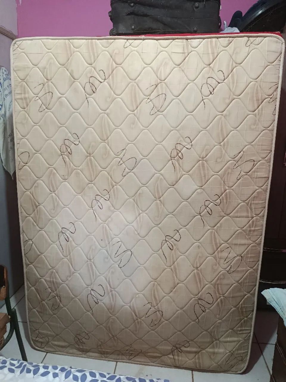 Vendo cama Box casal grande 