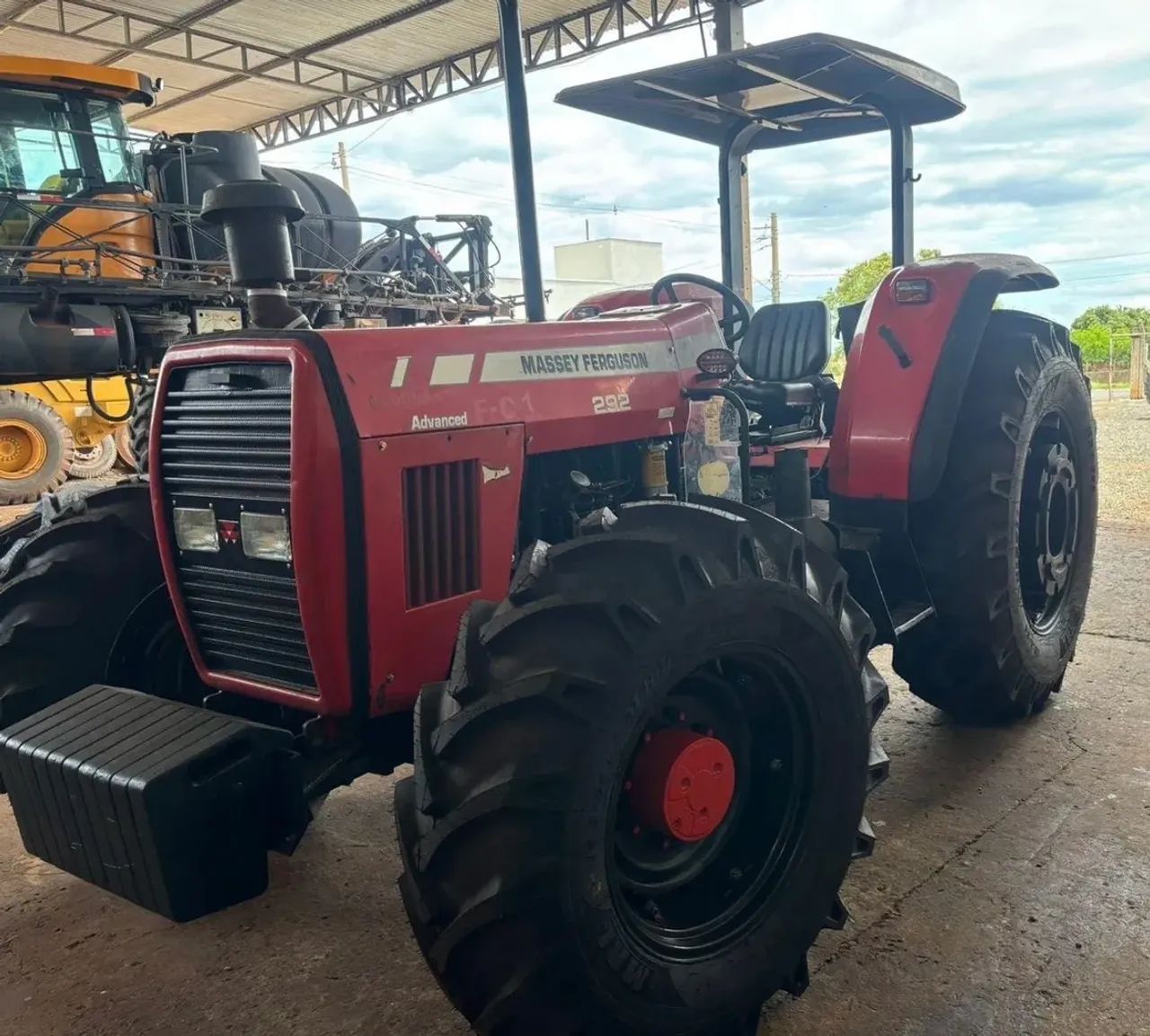 TRATOR AGRÍCOLA  - Foto 3