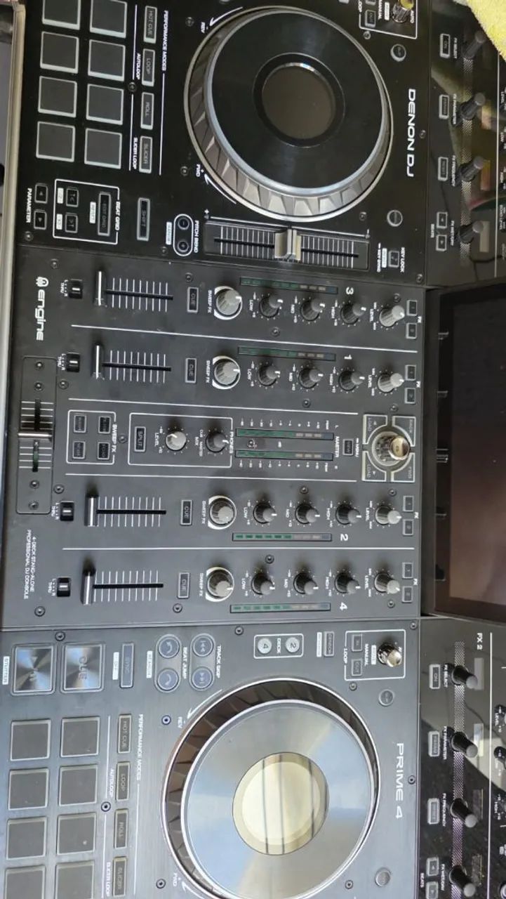 Controladora DJ Denon Prime 4 + Case - Standalone Profissional 4 Canais - Foto 4