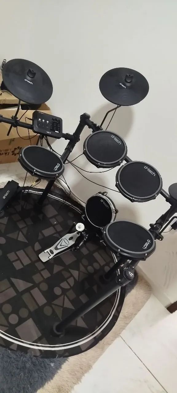 Bateria Eletrônica D-Tech Semi-Nova Preta Funcionando perfeitamente - Foto 4