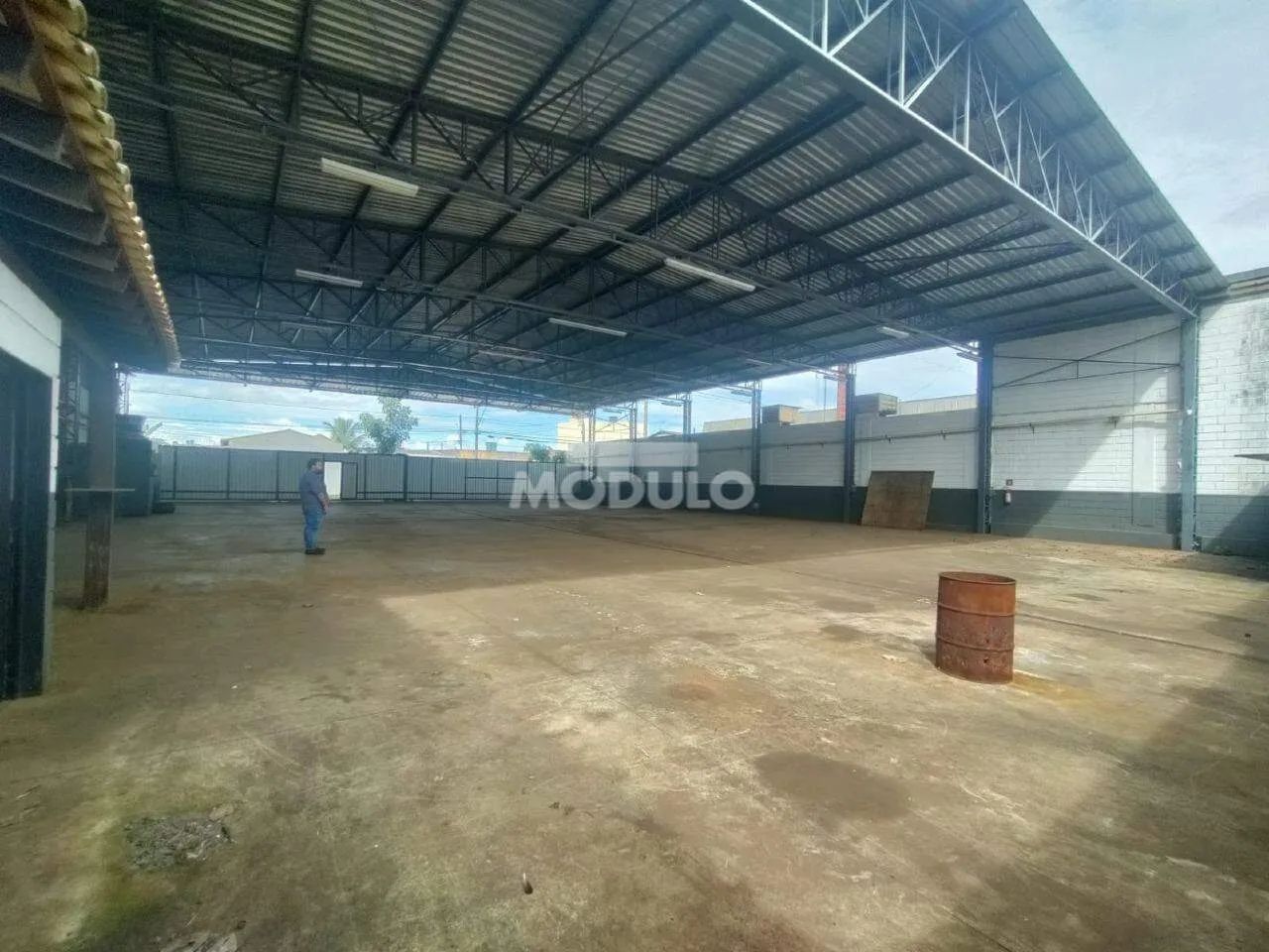 Barracão disponível para locação no bairro Minas Gerais. - Foto 2